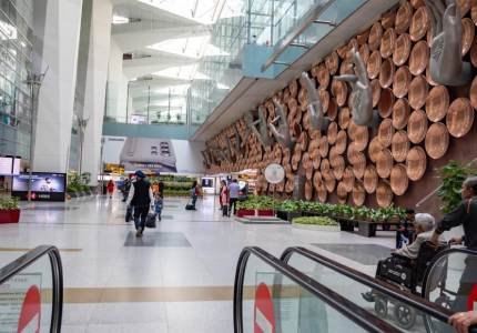 delhi-airport-430-300